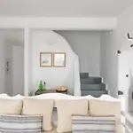 Mira Paros - Luxury Villa