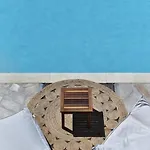 Mira Paros - Luxury * Parászporosz