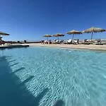 Mira Paros - Luxury Villa