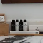 Mira Paros - Luxury *