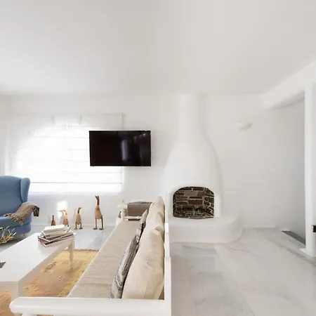 Mira Paros - Luxury *