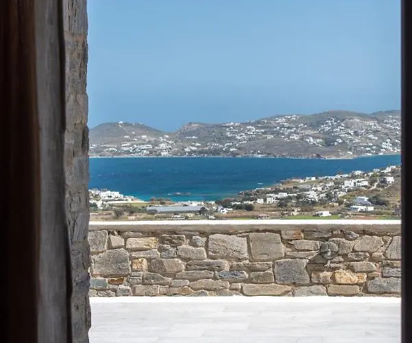 Villa Mira Paros - Luxury Parasporos