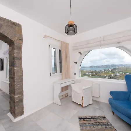 Mira Paros - Luxury Villa Parasporos