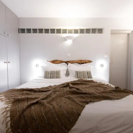 Mira - Luxury Villa