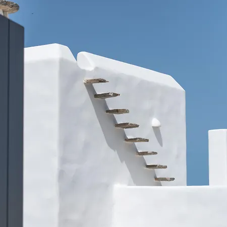 Villa Mira Paros - Luxury Parasporos