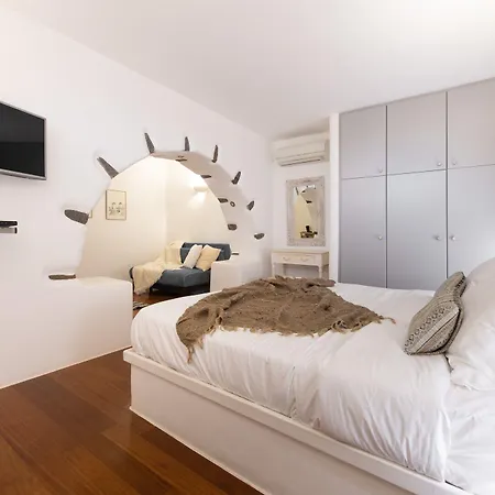 Mira Paros - Luxury Villa