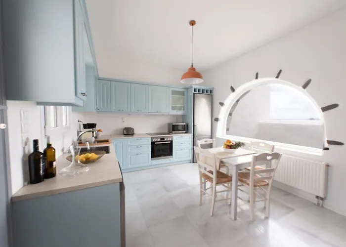 Mira Paros - Luxury Villa Parasporos