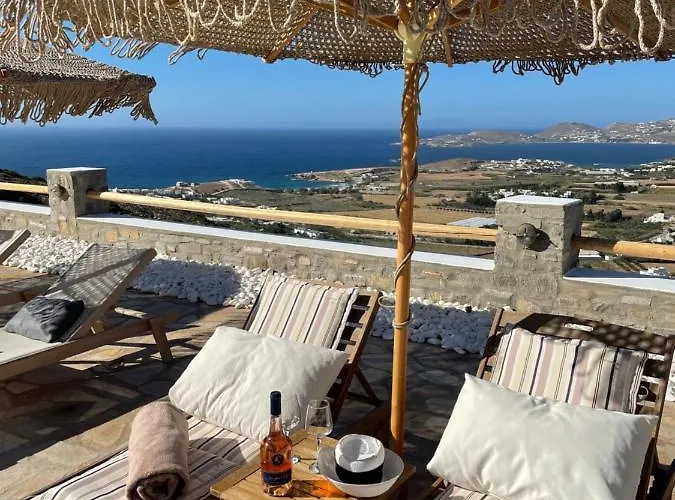 Villa Mira Paros - Luxury Parasporos