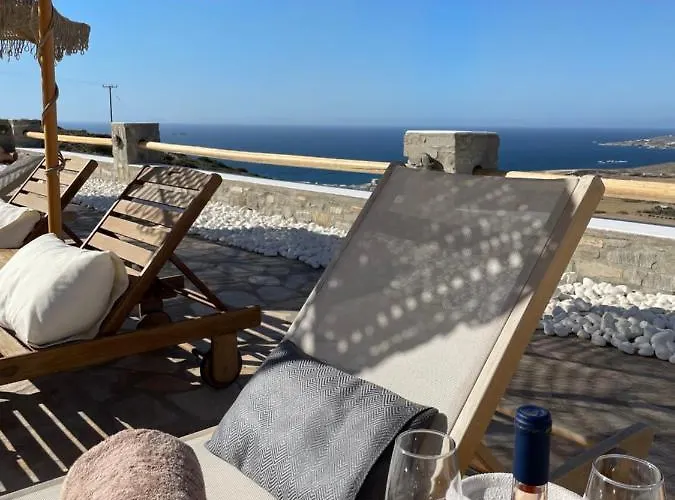 Mira Paros - Luxury *